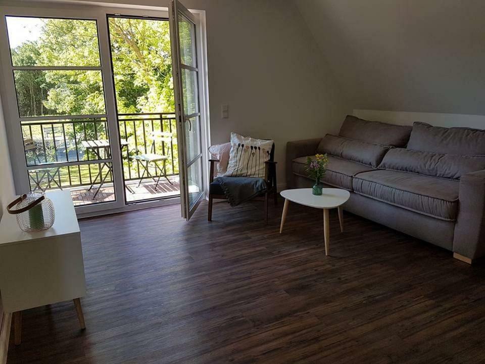 Darsser Strandgut - Haus Ahrenshooper Holz Экстерьер фото