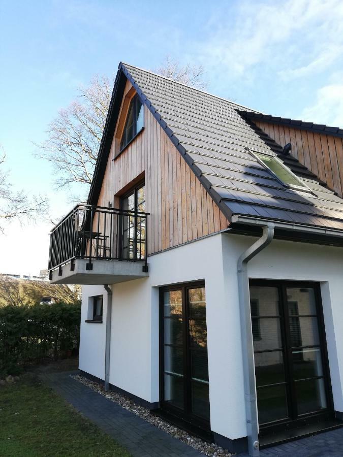 Darsser Strandgut - Haus Ahrenshooper Holz Экстерьер фото