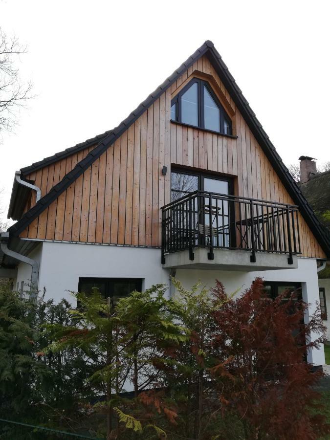 Darsser Strandgut - Haus Ahrenshooper Holz Экстерьер фото