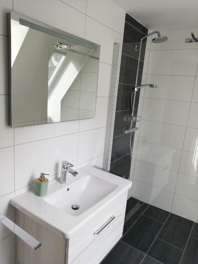 Darsser Strandgut - Haus Ahrenshooper Holz Экстерьер фото